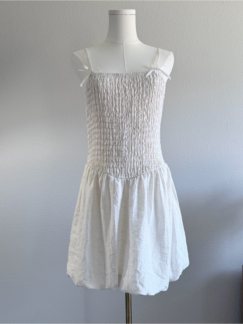 Sienna Sky Smocked Bubble Hem Mini Dress Cream Linen Blend XL RDR3183